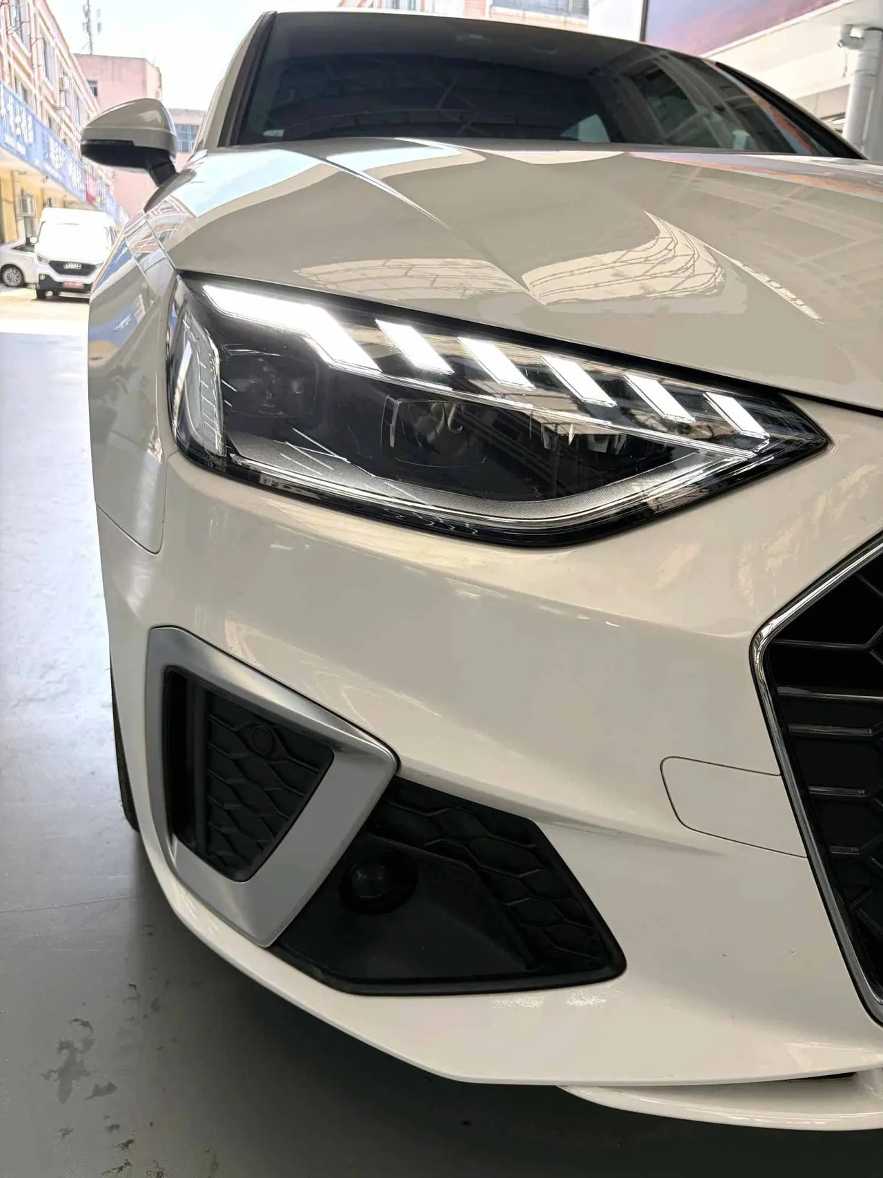 Audi 2020 A4L 2.0TFSI 40TFSI Fashion Dynamic Automatic 12