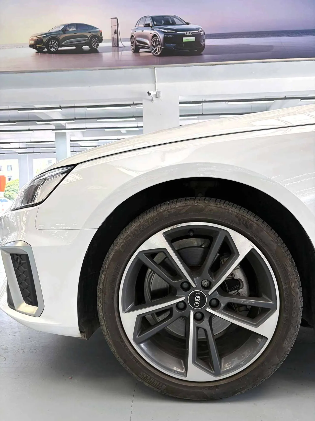Audi 2020 A4L 2.0TFSI 40TFSI Fashion Dynamic Automatic 13