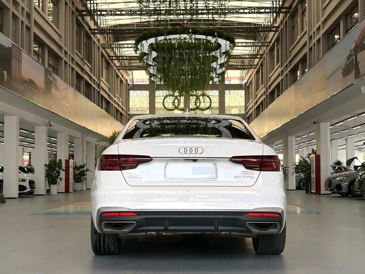 Audi 2020 A4L 2.0TFSI 40TFSI Fashion Dynamic Automatic 4