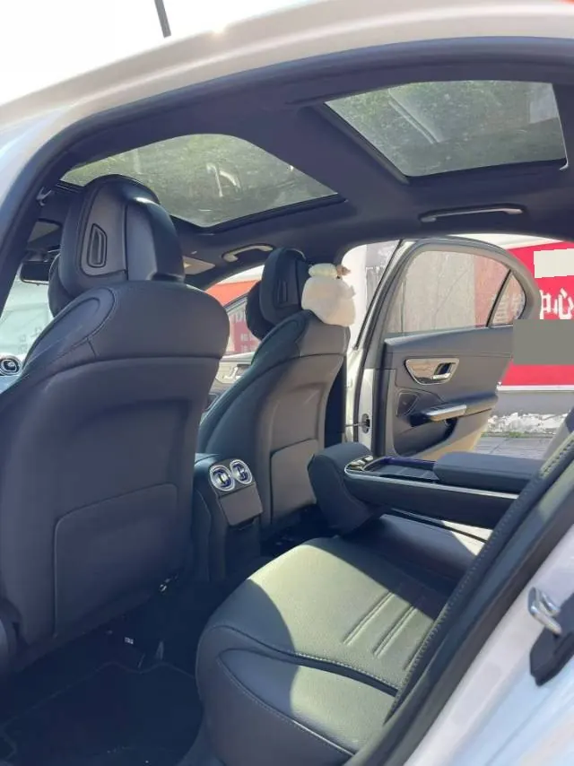 Mercedes Benz Class C 2024 C 260 L 48V 1.5T Sports Edition (Modified 3) Automatic Gear 5