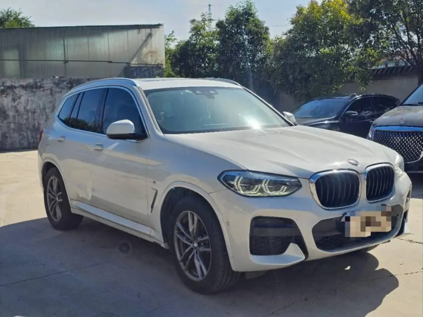 BMW 2021 X3 xDrive28i 2.0T M sports suit (changed) automatic gear 3