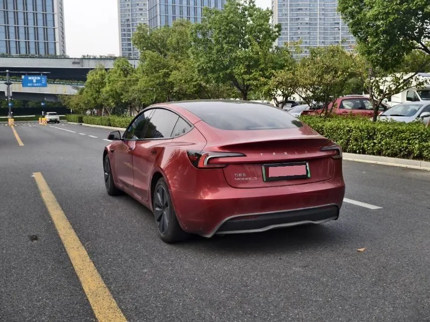Tesla 2023 Model 3 Rejuvenation Edition Rear Wheel Drive Automatic Transmission 6