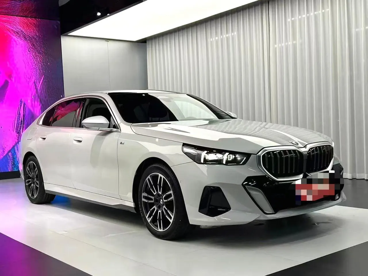 BMW 5 Series 2024 525Li 2.0T M Sports Suit Automatic Gear 2