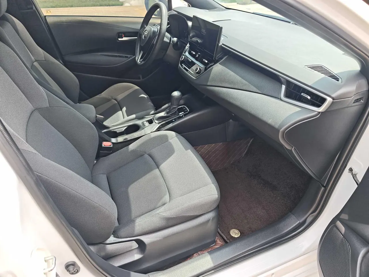 Toyota 2024 Lei Ling 1.2T Stepless 185T Deluxe Automatic Gear 9