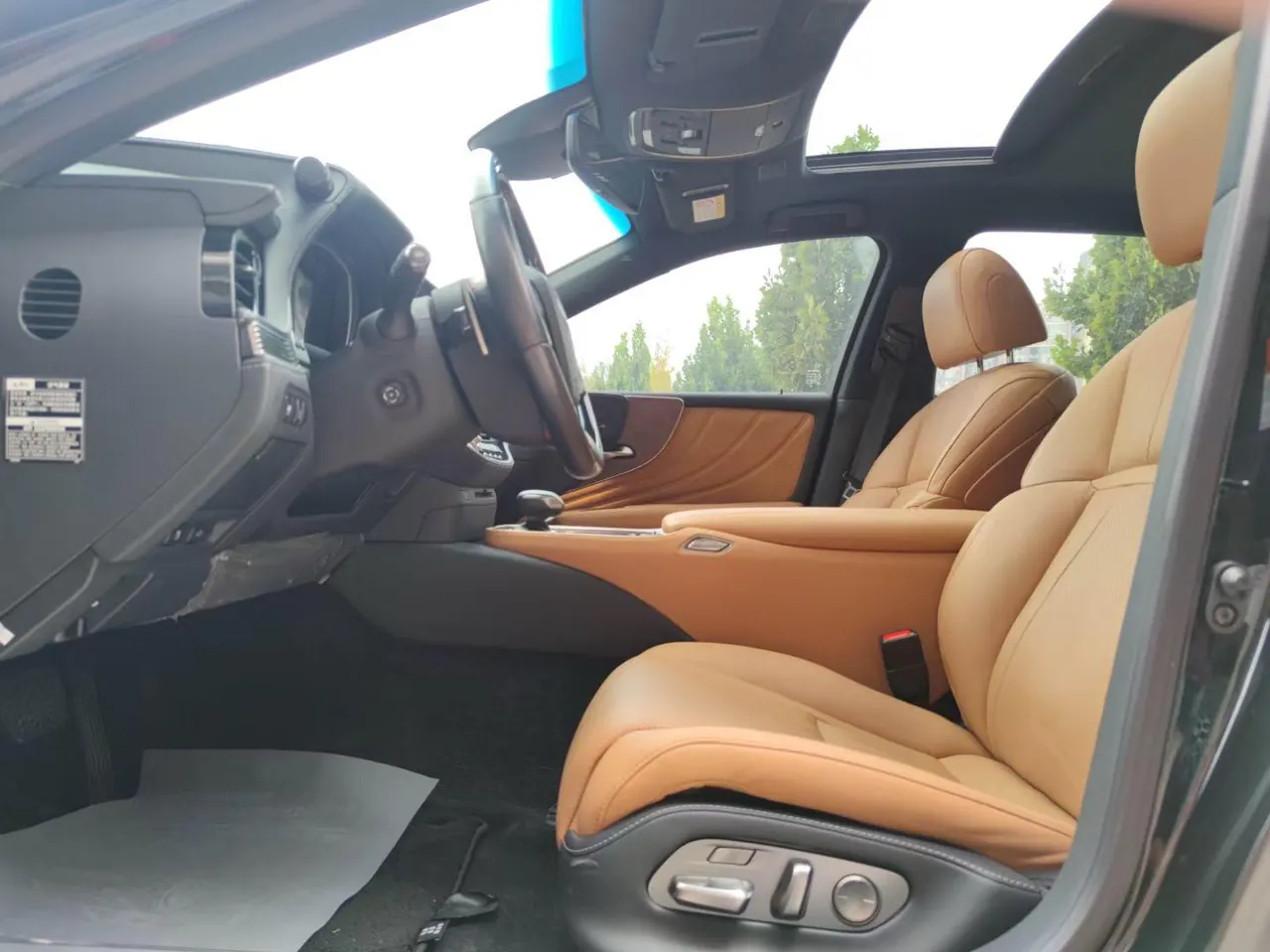Lexus LS (Imported) 2021 LS500h 3.5 Stepless/Automatic Excellence Edition Automatic Gear 4