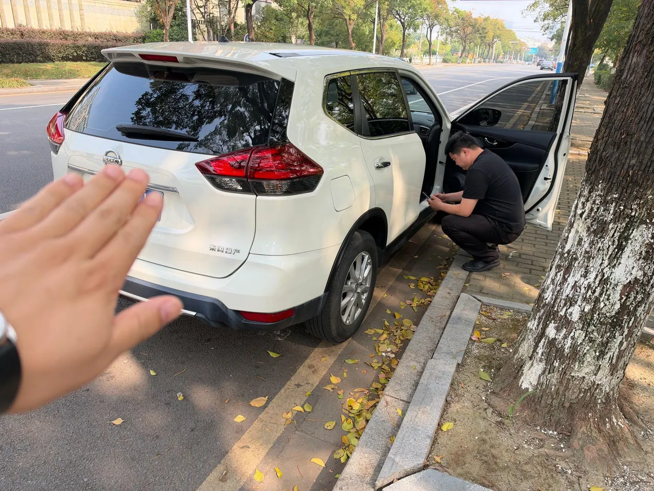 Nissan 2021 Qijun 2.0 Stepless XL ITS Two-Drive Smart Union Comfort Edition Automatic Gear 3