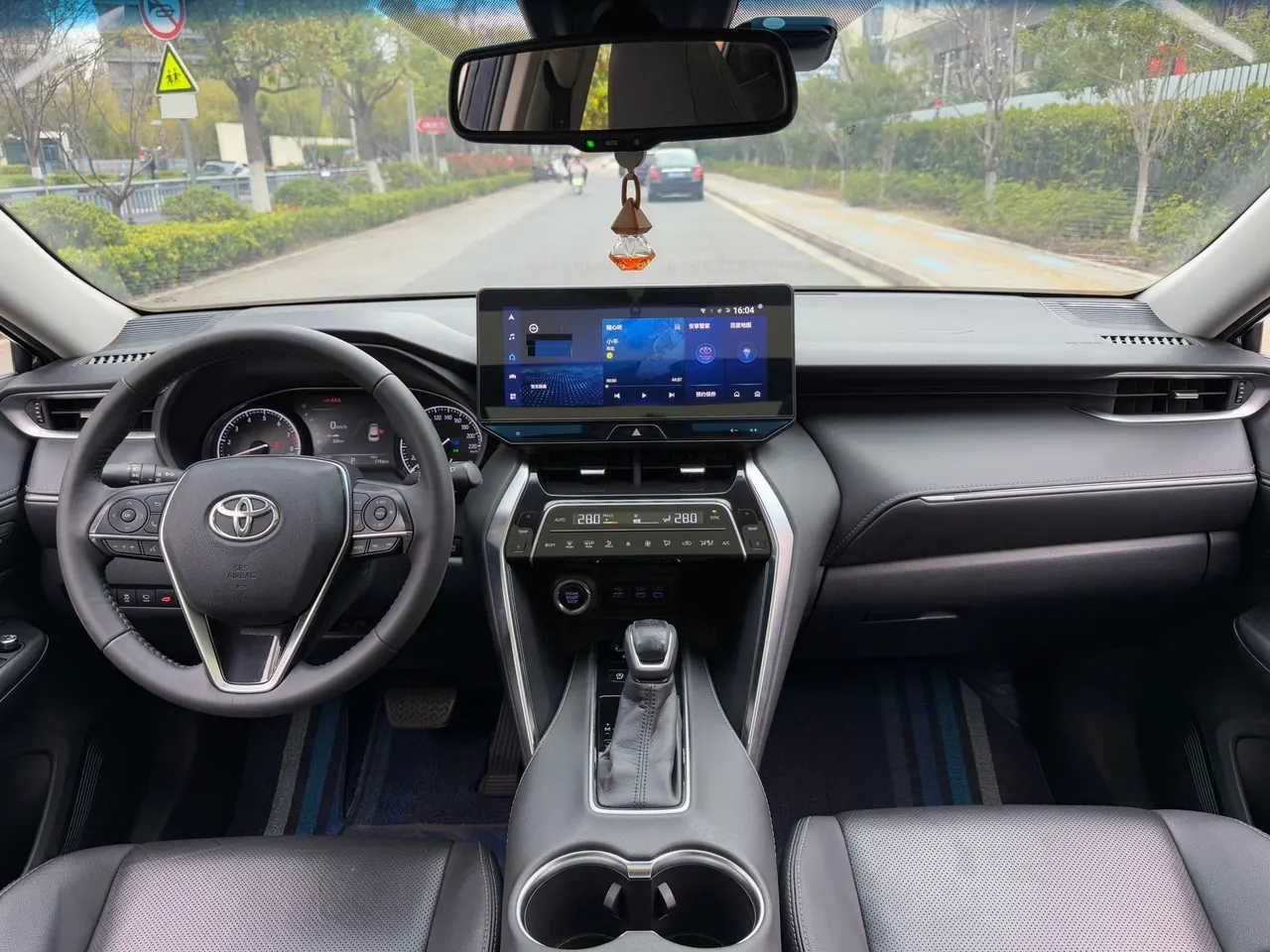 Toyota 2022 LingFang 2.0 Stepless Two-Drive Premium Edition Automatic Gear 10