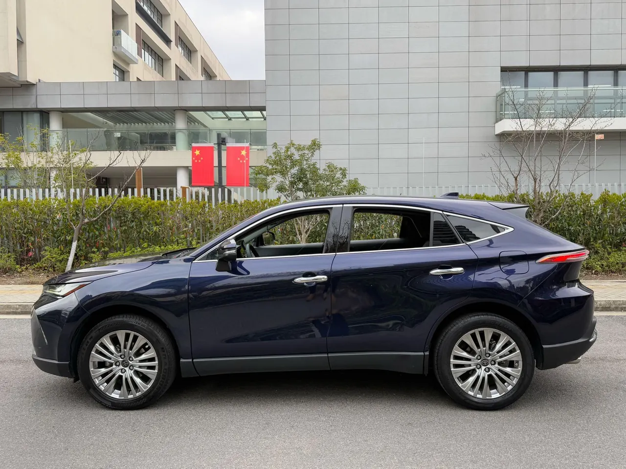 Toyota 2022 LingFang 2.0 Stepless Two-Drive Premium Edition Automatic Gear 17