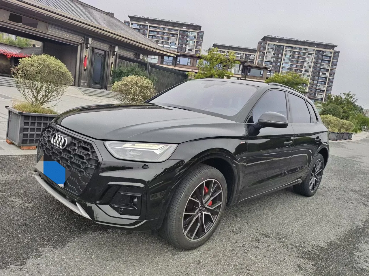 Audi 2024 Q5L 2.0TFSI 45TFSI luxury dynamic automatic transmission - View 1