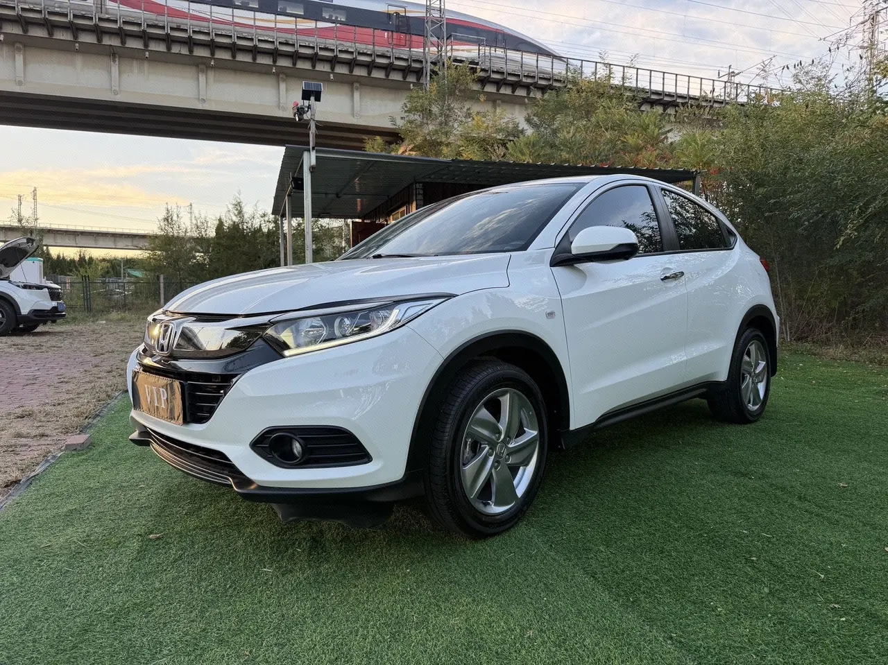 Открыть галерею: Honda 2022 Plantronics Intelligence 1.5 Stepless Elite Intelligence Edition Automatic Transmission