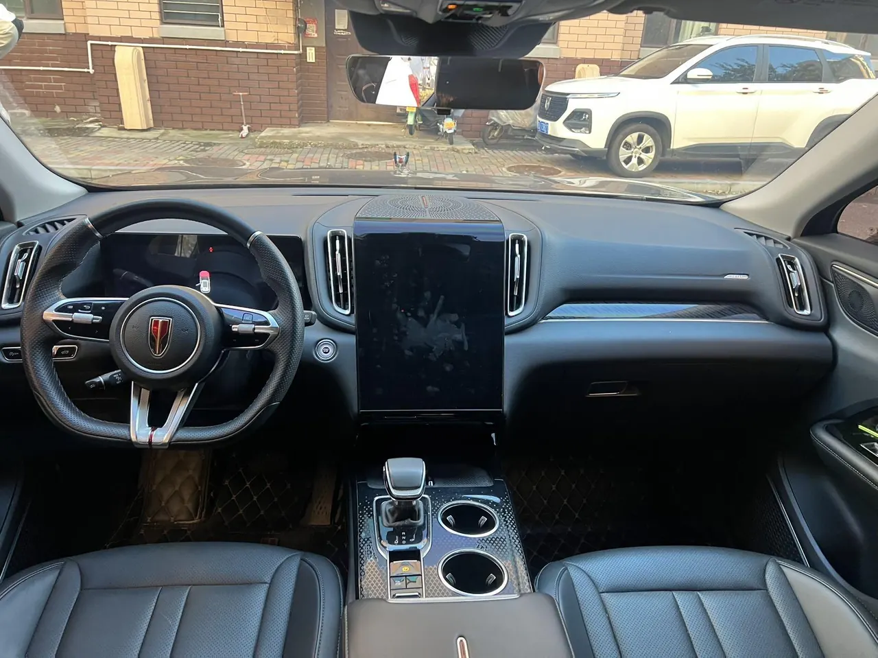 HongQi 2024 HS3 1.5T Good for Edition Automatic Gear 6