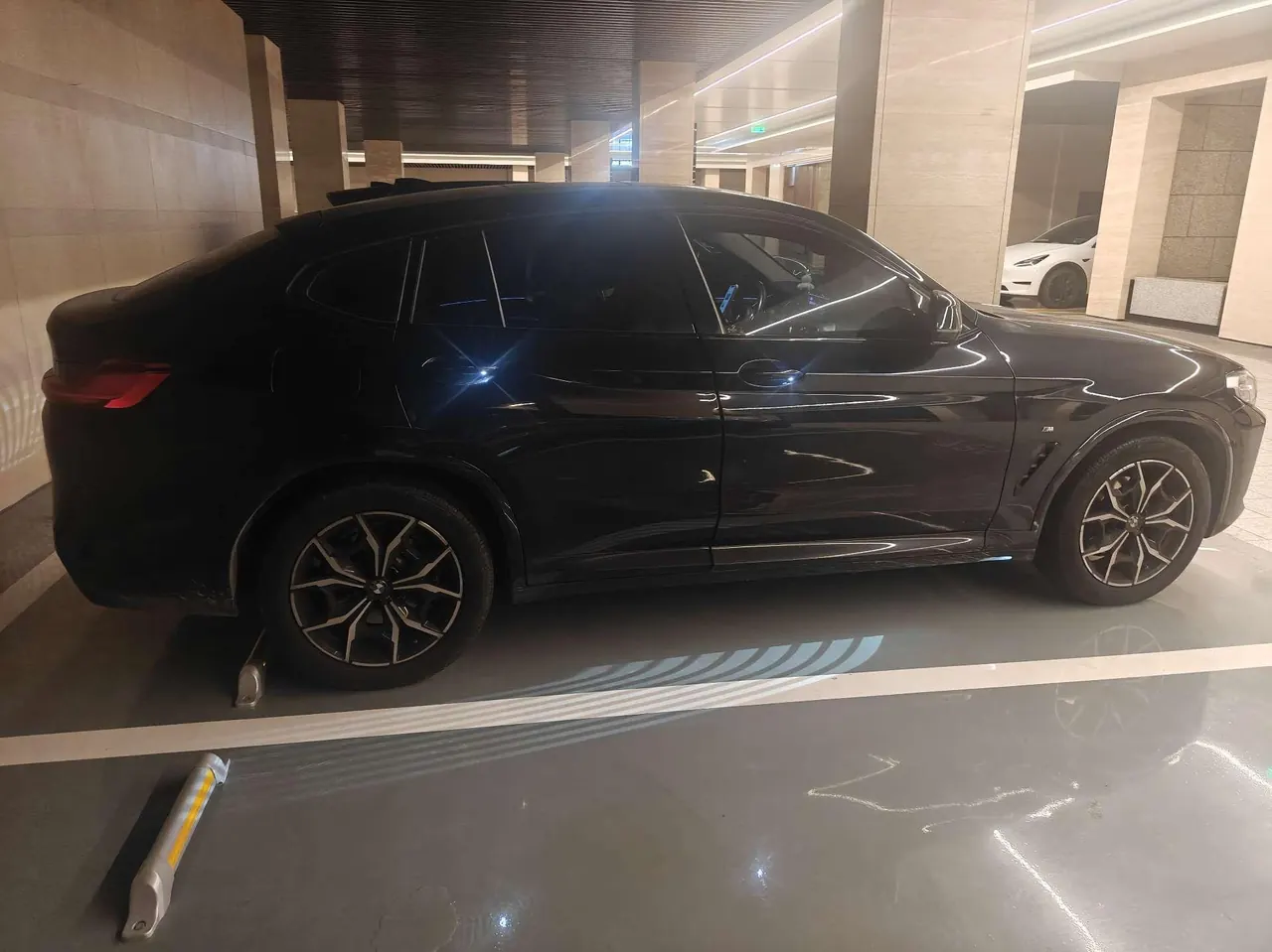 BMW X4 (Imported) 2022 X4 xDrive25i 2.0T M Sports Suit Automatic Gear 2