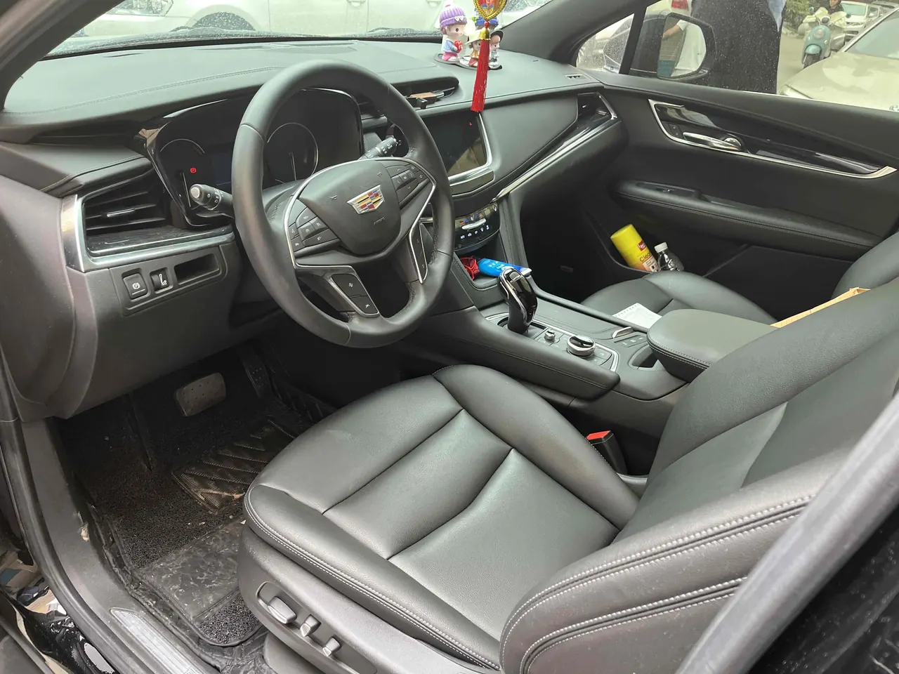 Cadillac 2022 XT5 48V 2.0T Two-Drive Fashion Automatic Gear 2