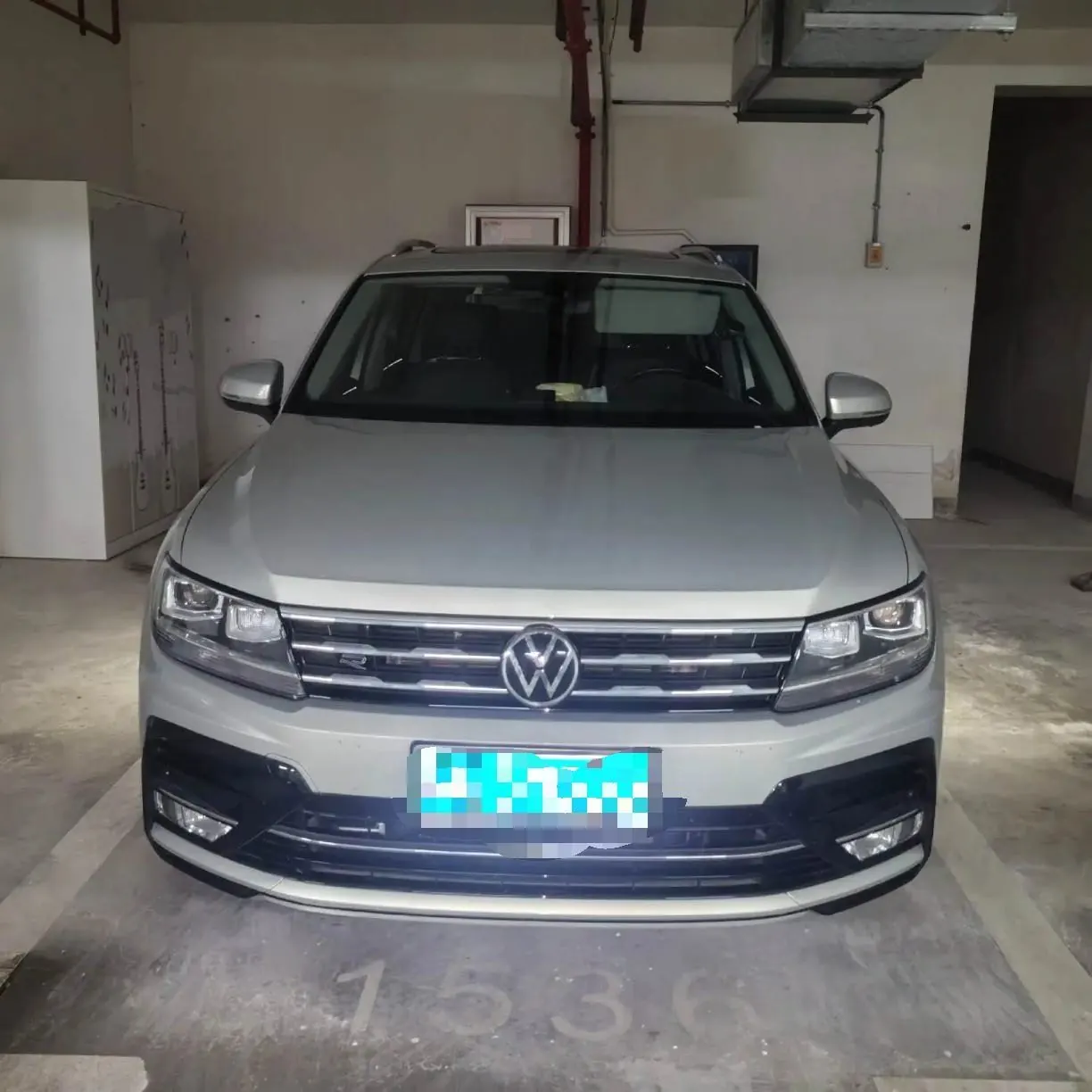 Volkswagen 2021 Tiguan L R-Line 2.0TSI 330TSI Two-Drive Ultimate Automatic Gear 2