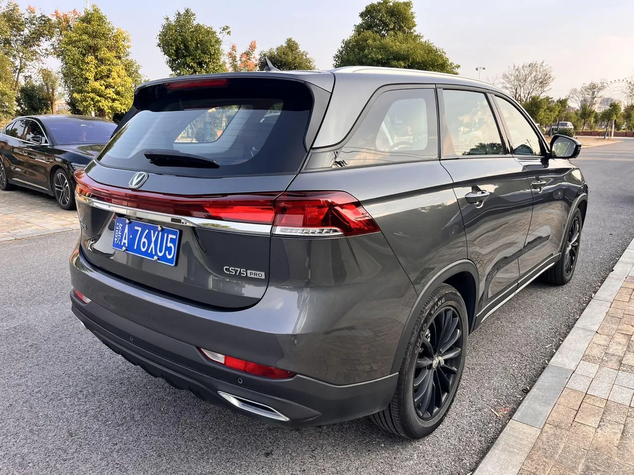 ChangAn 2025 CS75 PRO 1.5T Yuexiang 7-seat automatic gear 4