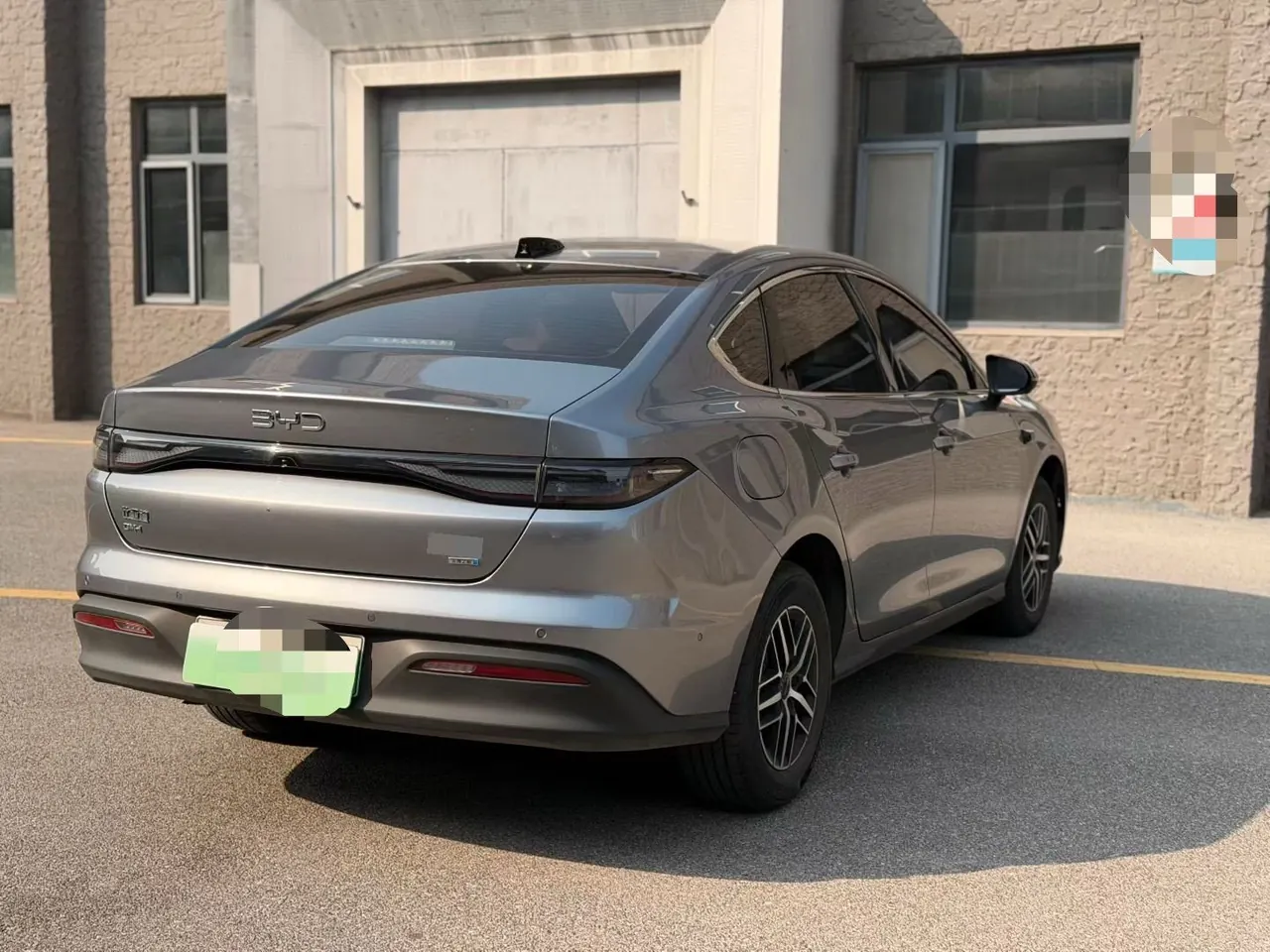 BYD 2025 seals 05 DM-i 1.5 stepless smart driving version 120KM flagship automatic gear 3