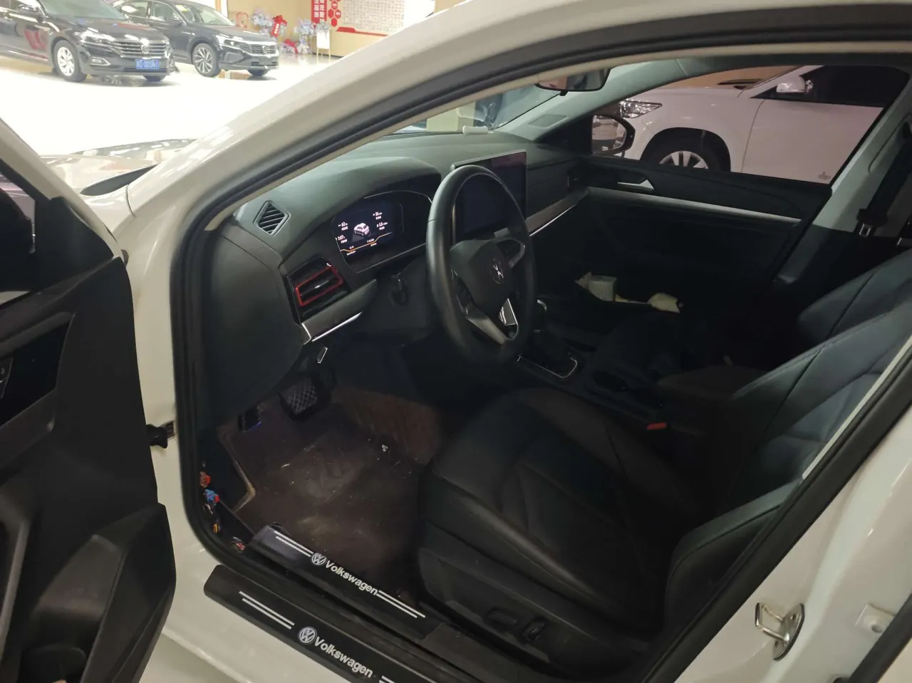 Volkswagen 2023 Lavida 1.5TSI 300TSI Star Leading Edition Automatic Gear 2