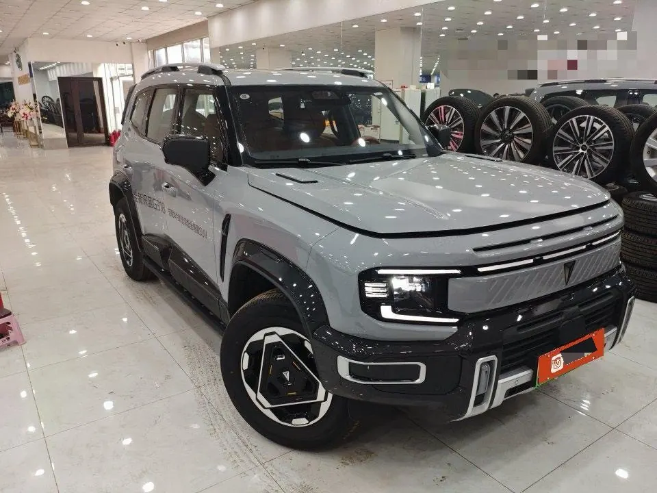 ChangAn Deepal 2026 G318 four-wheel drive air suspension dry Kun version automatic gear 2