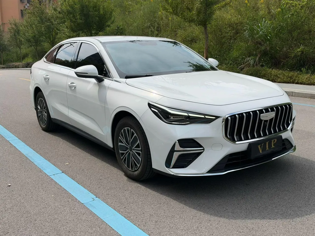 Geely 2026 Emgrand-sedan 1.5 stepless luxury automatic transmission 2