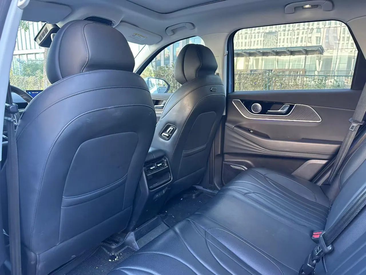 Chery 2024 Fengyun T9 C- DM 1.5T 120 Long Endurance Luxury 5-seat Automatic Gear 3