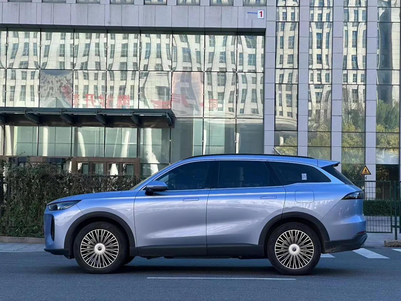 Chery 2024 Fengyun T9 C- DM 1.5T 120 Long Endurance Luxury 5-seat Automatic Gear 5