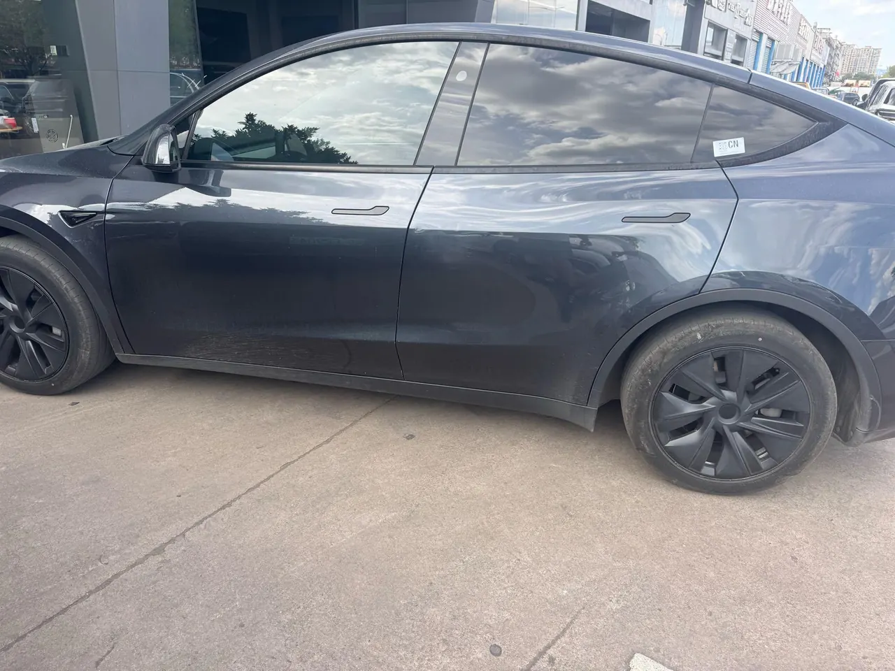 Tesla 2024 Model Y rear-wheel drive version automatic transmission 2