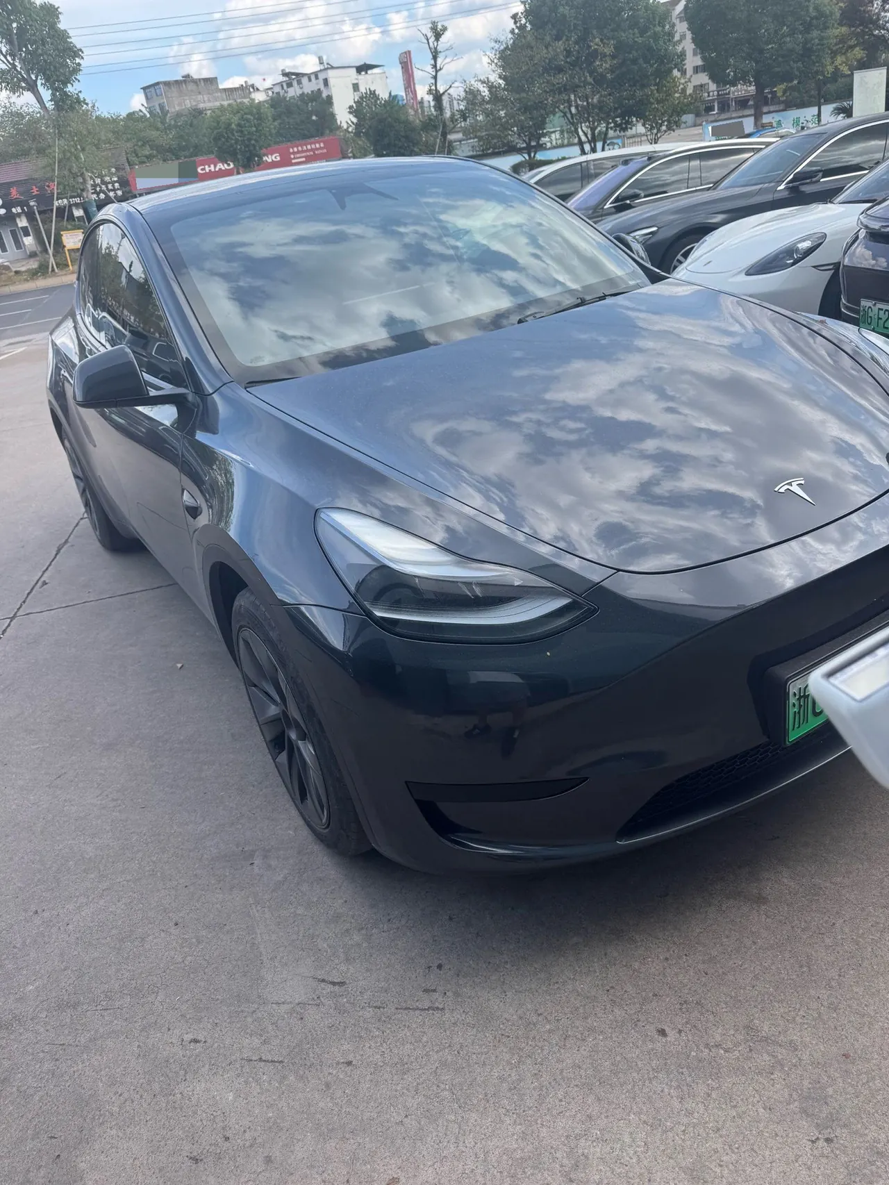 Tesla 2024 Model Y rear-wheel drive version automatic transmission 3