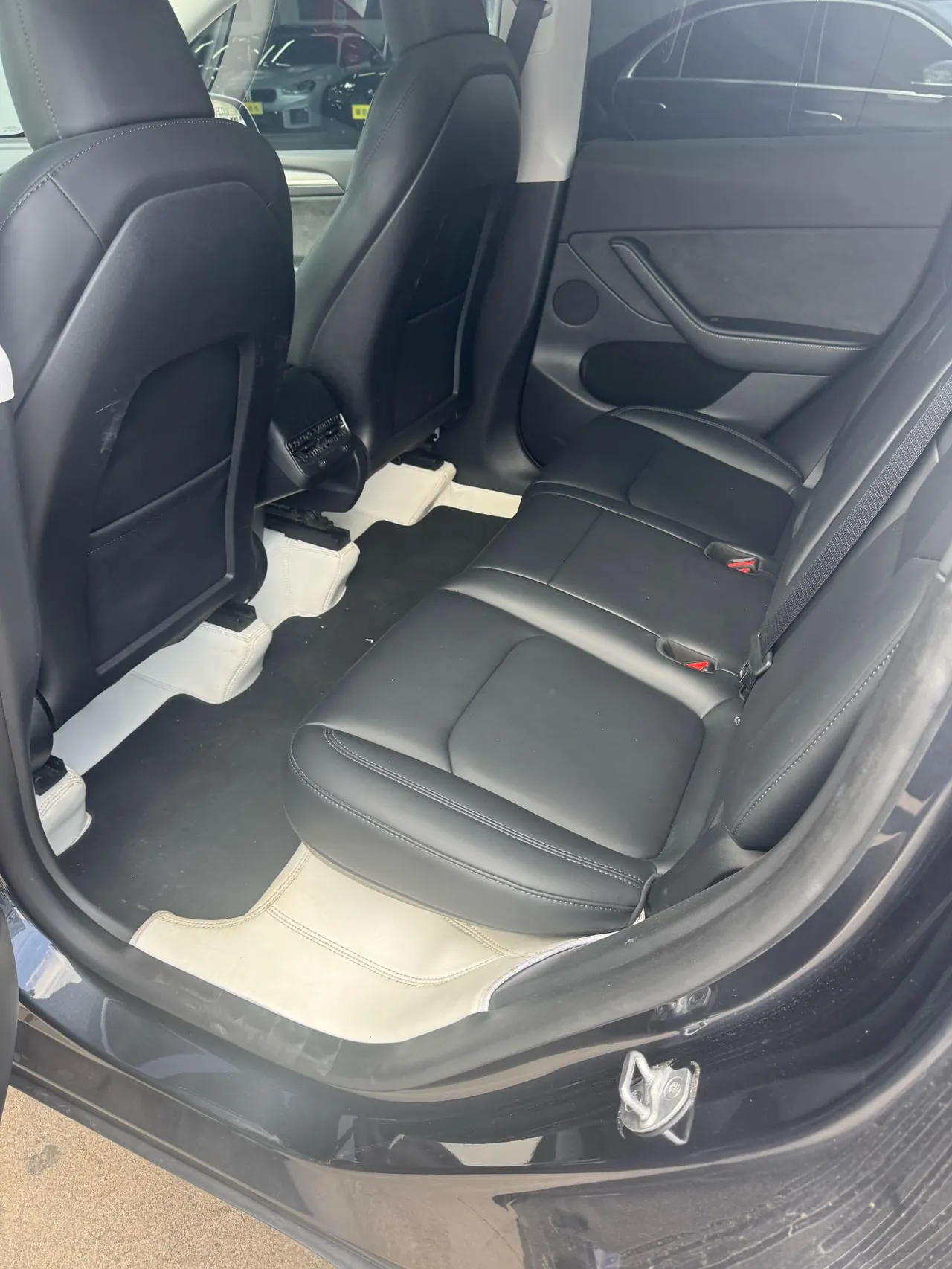 Tesla 2024 Model Y rear-wheel drive version automatic transmission 5