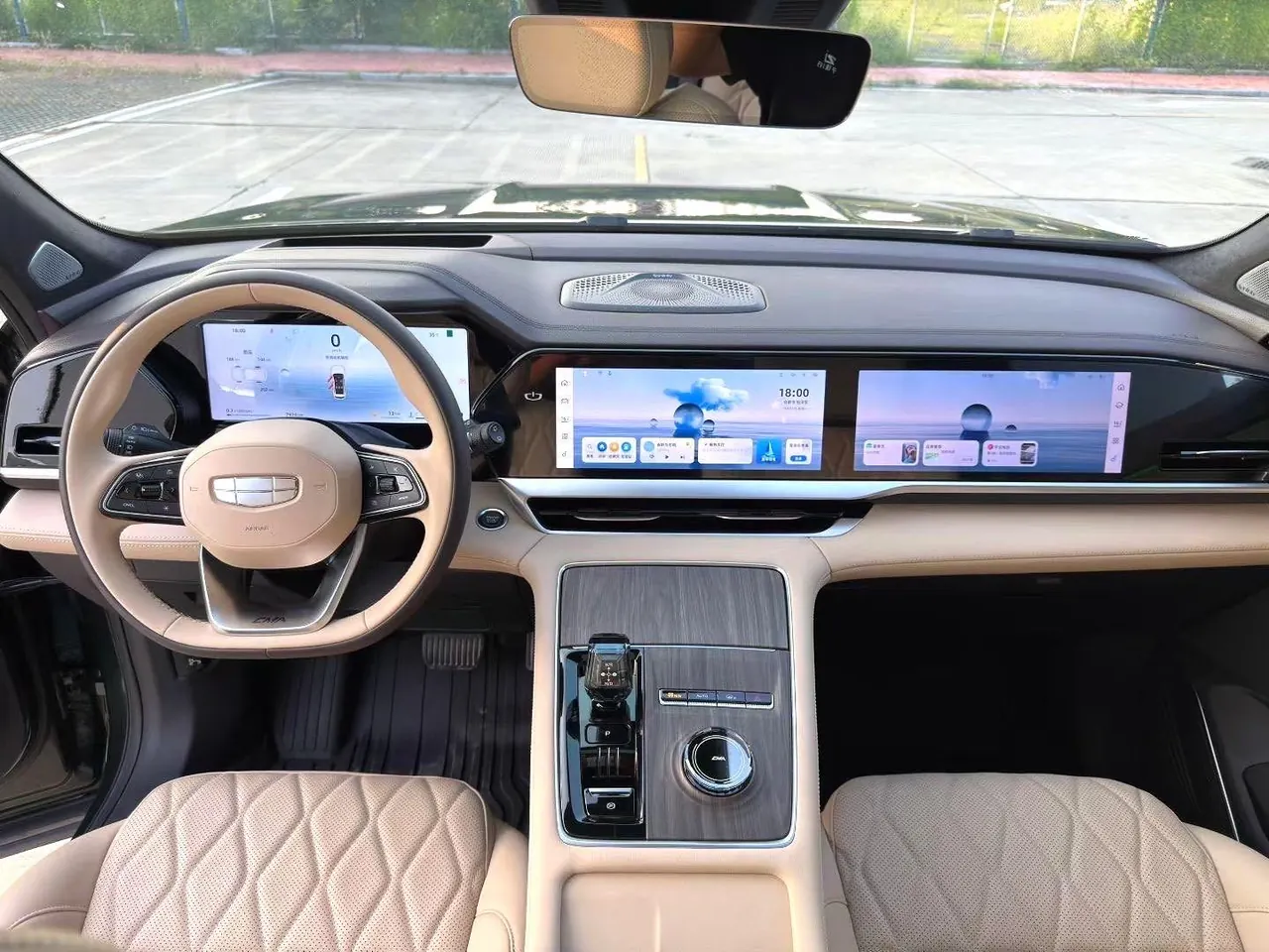 Geely 2025 XingyueL (Monjaro) 2.0TD Oriental Obsidian 4WD full-moon version automatic gear 10