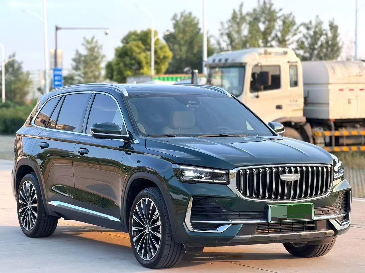 Geely 2025 XingyueL (Monjaro) 2.0TD Oriental Obsidian 4WD full-moon version automatic gear 3