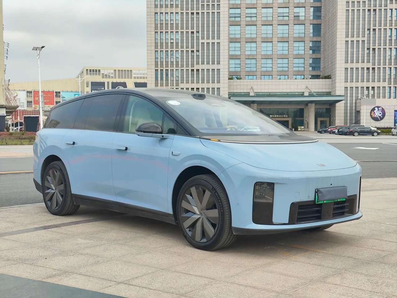 Li 2025 i8 Standard Edition Automatic Gear 3