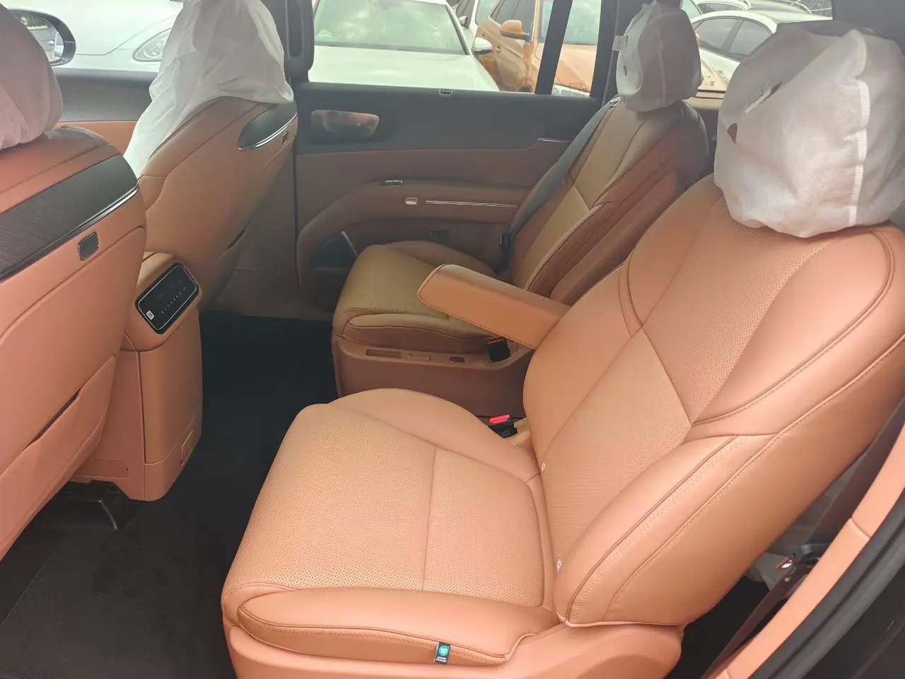 Leapmotor 2026 D 19 500 Zhizun Edition 6-seat Automatic Gear 6