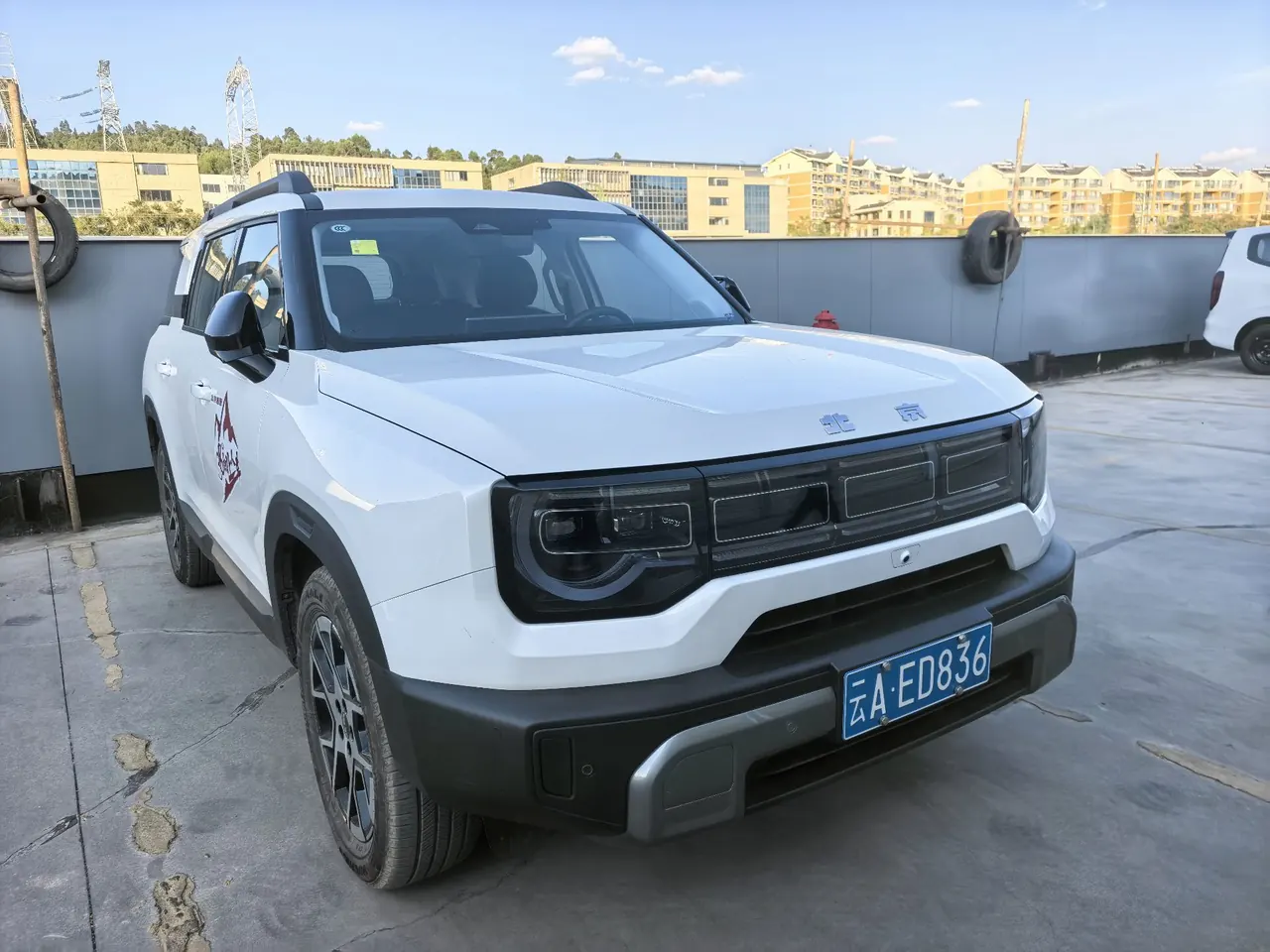Beijing 2026 BJ30 1.5T Traveler Two-Drive Seven-Seat Edition Automatic Gear 3