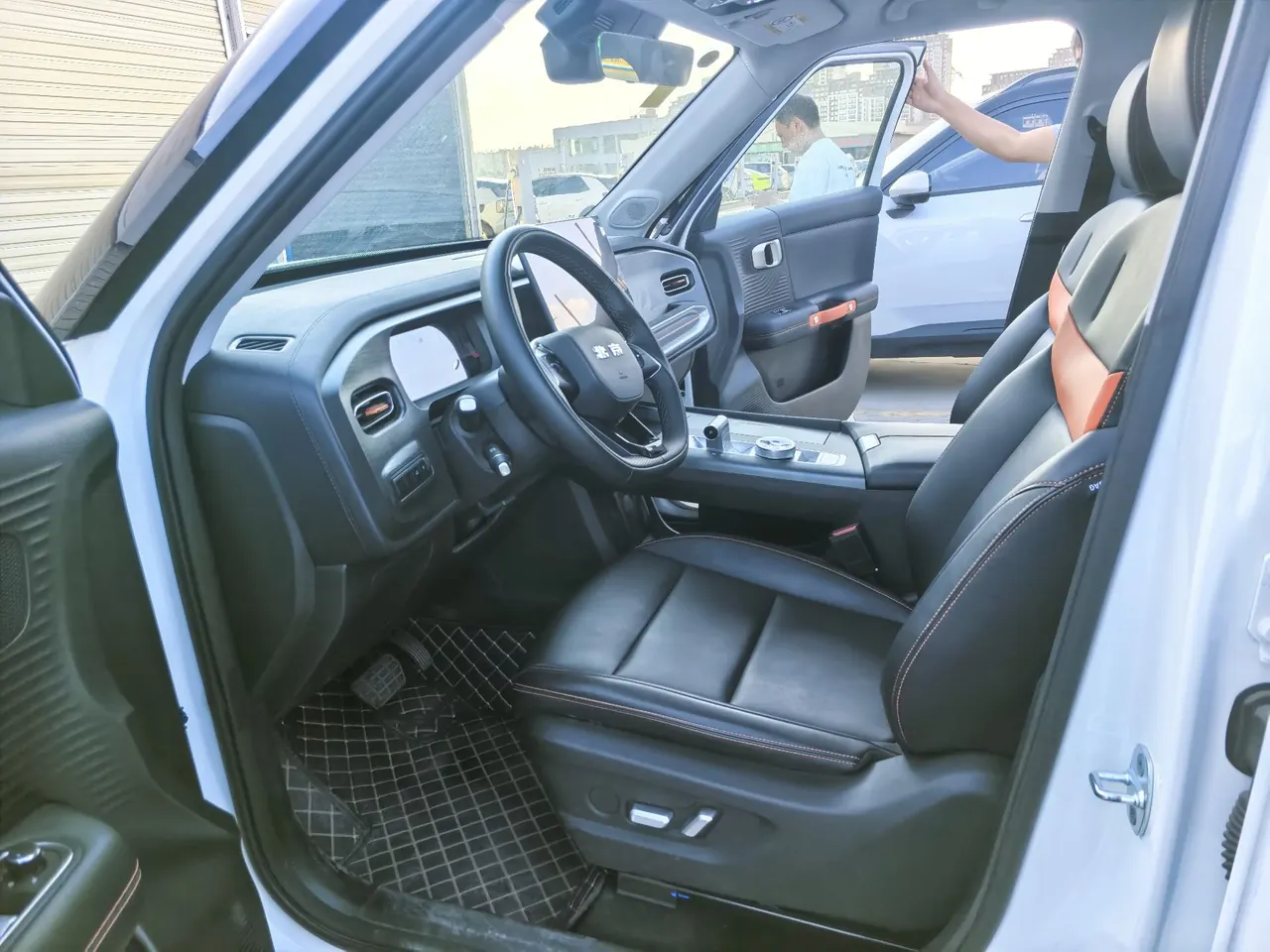 Beijing 2026 BJ30 1.5T Traveler Two-Drive Seven-Seat Edition Automatic Gear 4