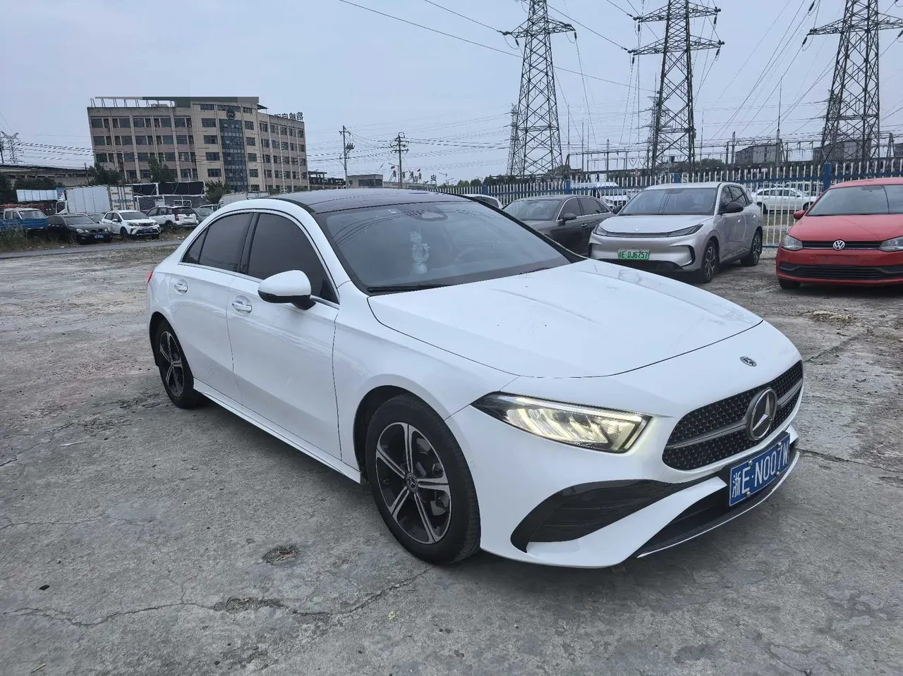 Mercedes Benz Class A 2023 A 200 L 1.3T Fashion Automatic Gear 8
