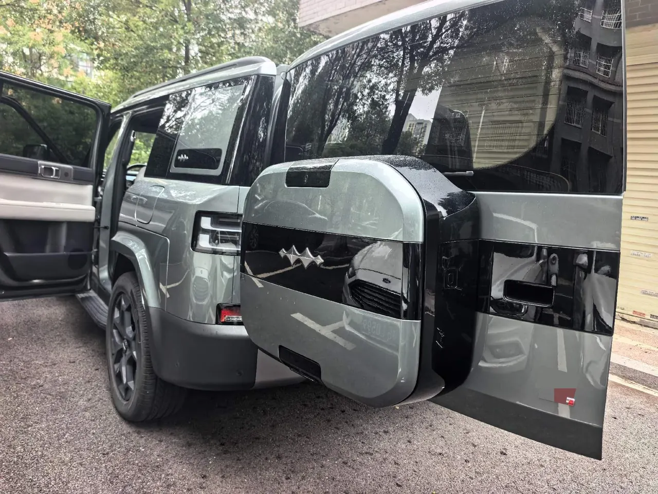 FangChengBao 2025 titanium 7 1.5T stepless 190KM four-wheel drive Ultra version of automatic gear 7