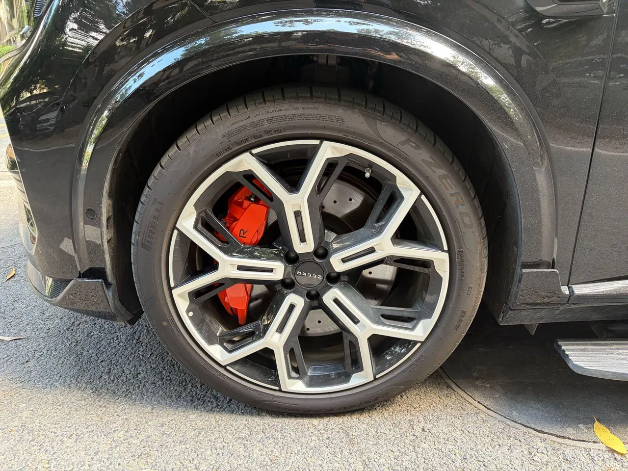 Zeekr 2026 Zeekr 8X 2.0T obsidian 70kWh automatic gear 7