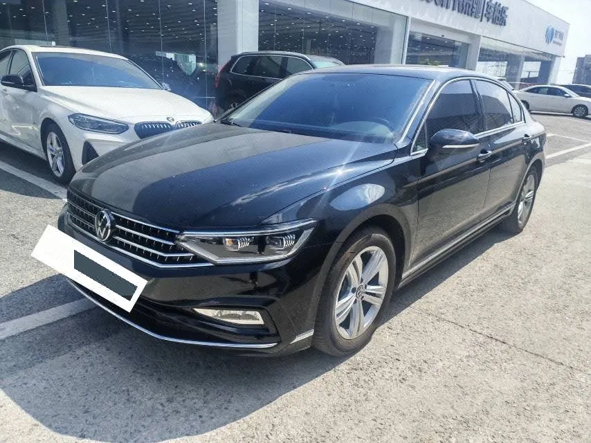 Open image lightbox: Volkswagen 2025 Magotan 1.4TSI 280TSI 2 million Comfortable Automatic Gear