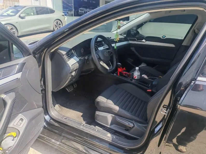 Volkswagen 2025 Magotan 1.4TSI 280TSI 2 million Comfortable Automatic Gear 3