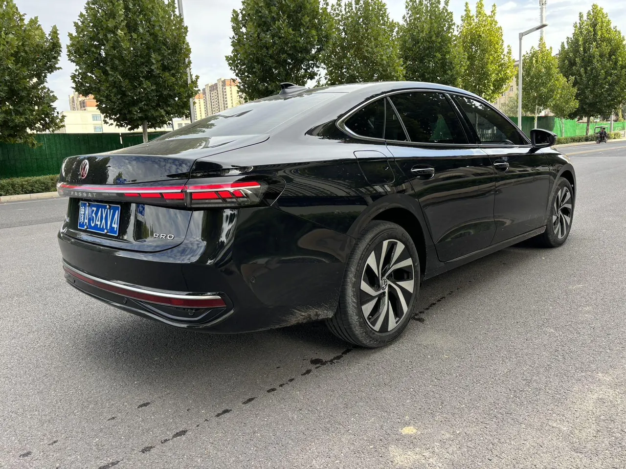 Volkswagen 2025 Passat Pro 2.0TSI 380TSI Longyun Edition Automatic Gear 3