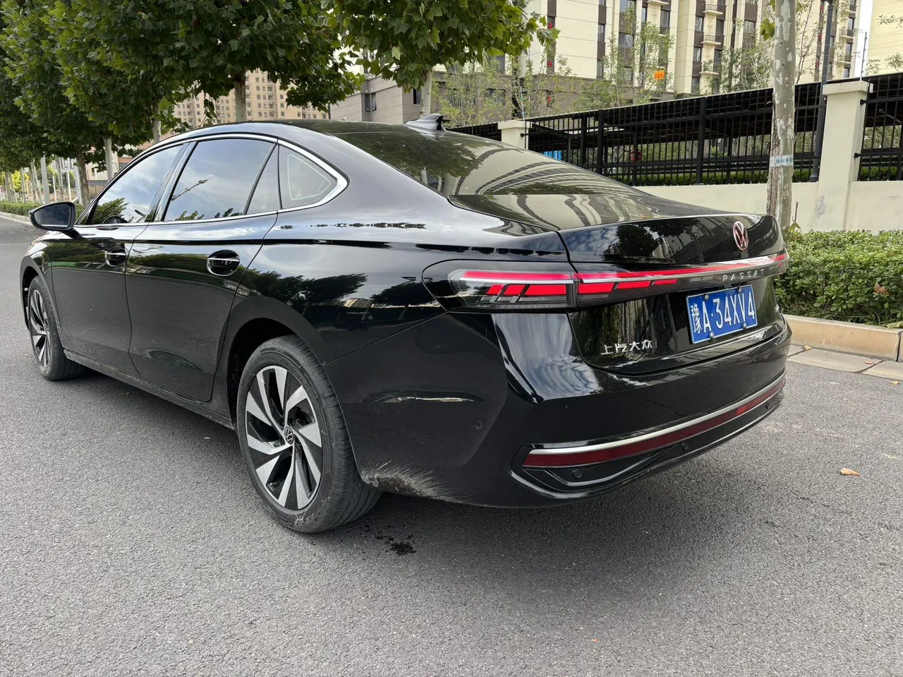 Volkswagen 2025 Passat Pro 2.0TSI 380TSI Longyun Edition Automatic Gear 4