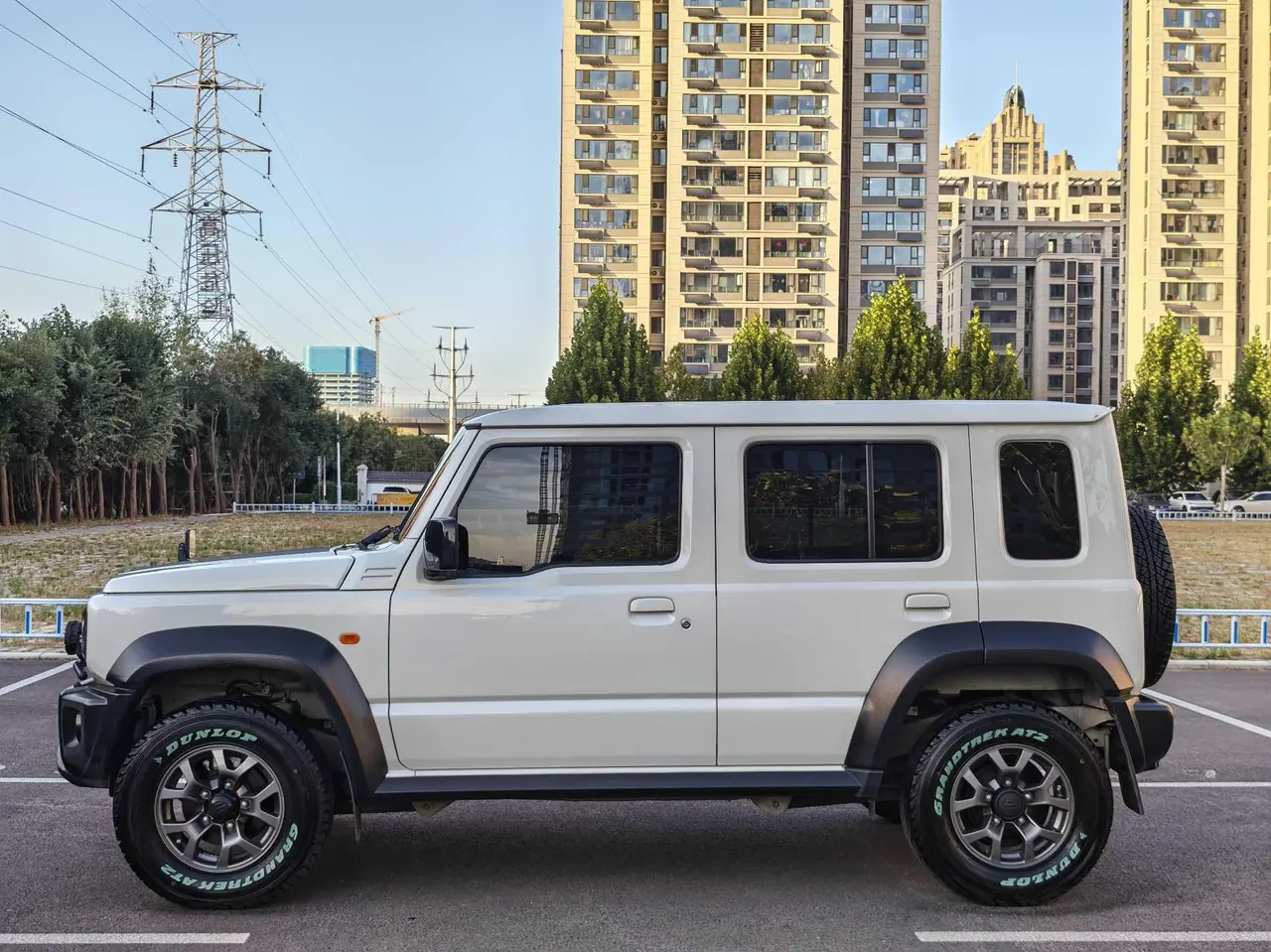 Suzuki Jimny (Imported) 2025 Jimny 1.5 Four-wheel Drive Automatic Gear 2