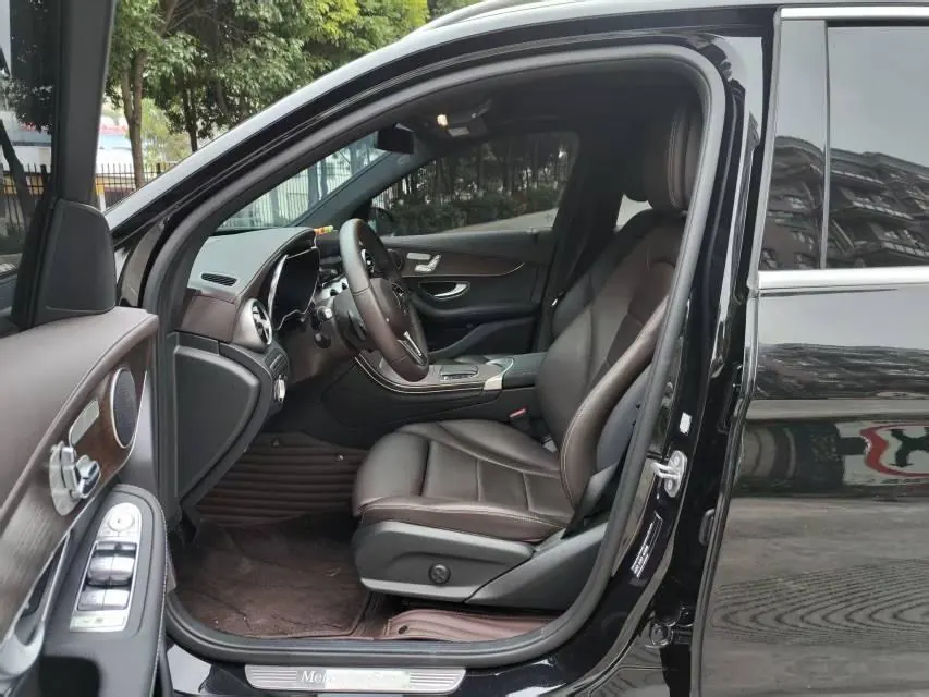 Mercedes Benz 2022 GLC 260 L 4MATIC 2.0T Dynamic (Change 2) Automatic Gear 2