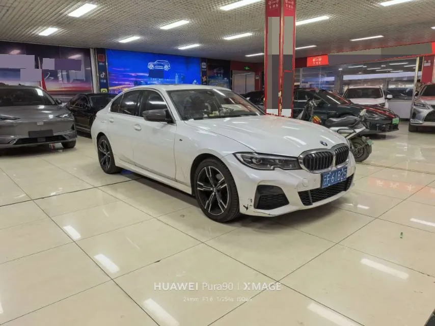 BMW 3 Series 2022 325i 2.0T M Sports Suit (Modified) Automatic Gear 3