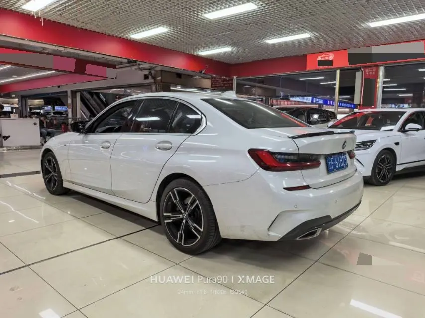 BMW 3 Series 2022 325i 2.0T M Sports Suit (Modified) Automatic Gear 6