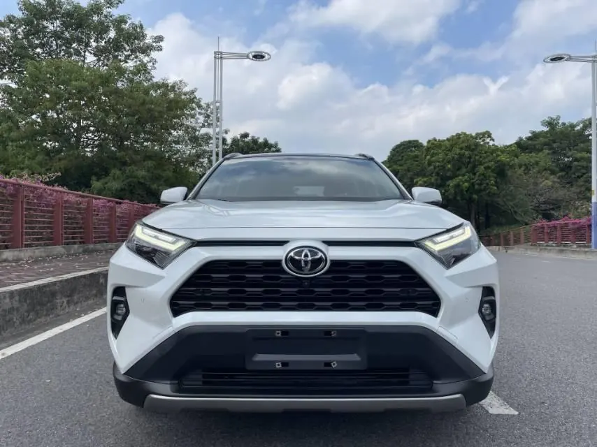 Toyota 2023 RAV4 Rongbo 2.0 Stepless Two-Drive Fashion Plus Edition Automatic Gear 2