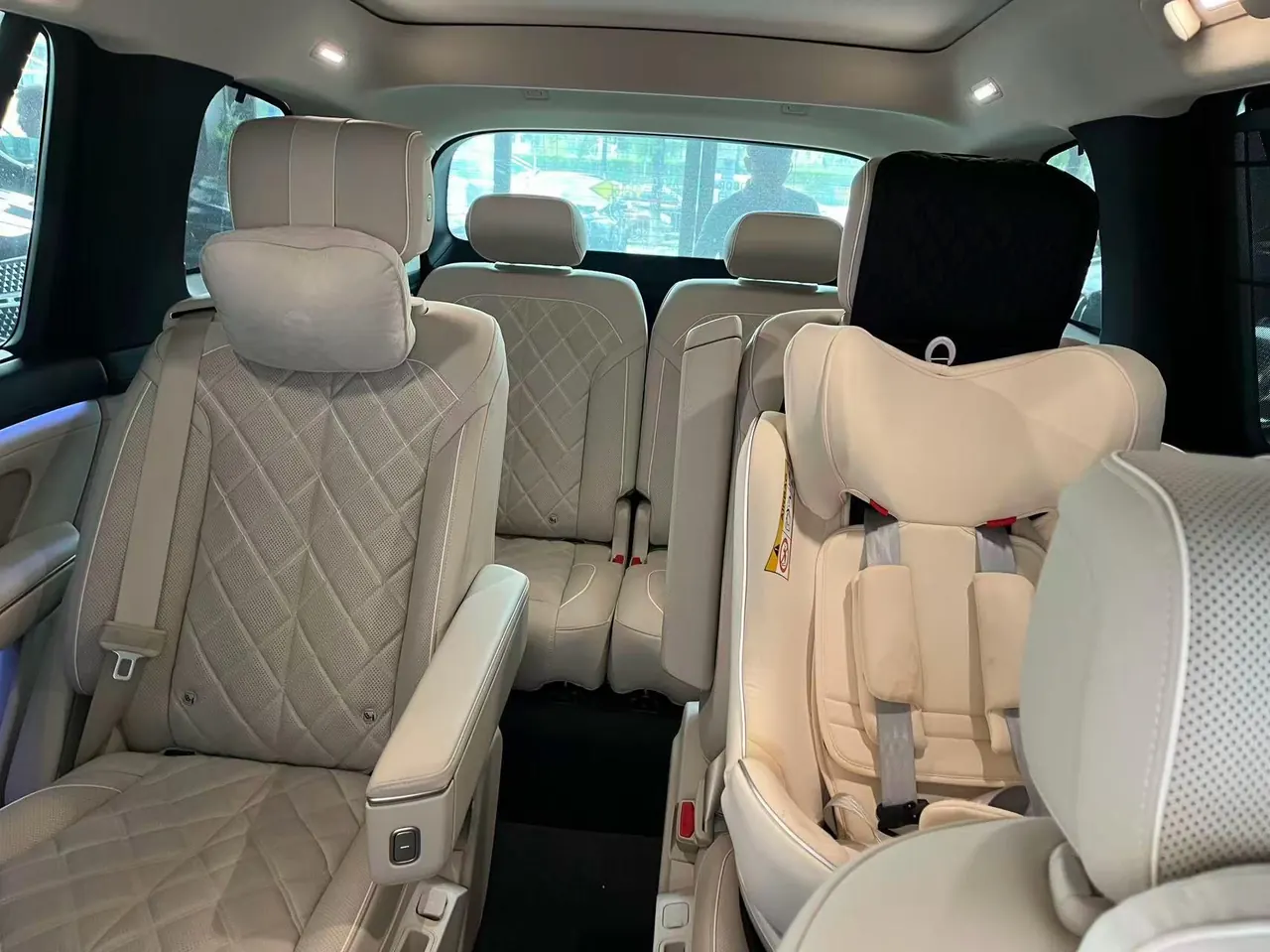 NIO 2026 ES8 6-seat executive deluxe automatic gear 12
