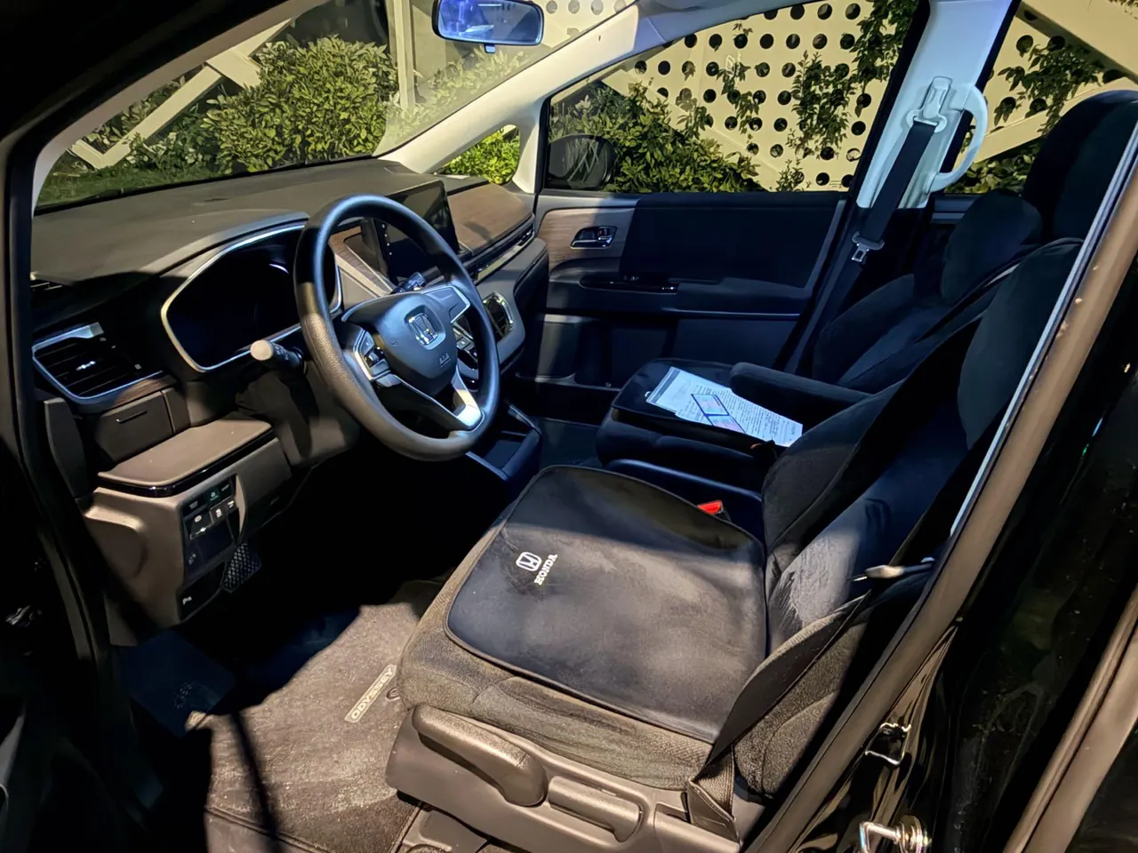 Honda 2026 Odyssey Hybrid 2.0 Stepless Sharp and Pleasant Edition Automatic Gear 2
