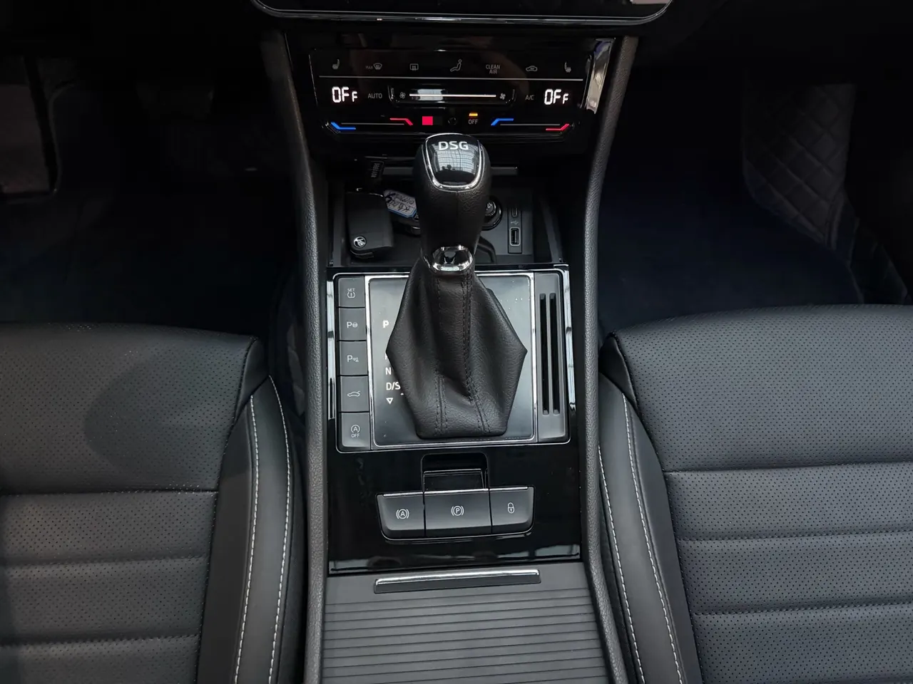Skoda 2023 Express 1.4TSI TSI280 Premium Edition (Modified) Automatic Gear 16