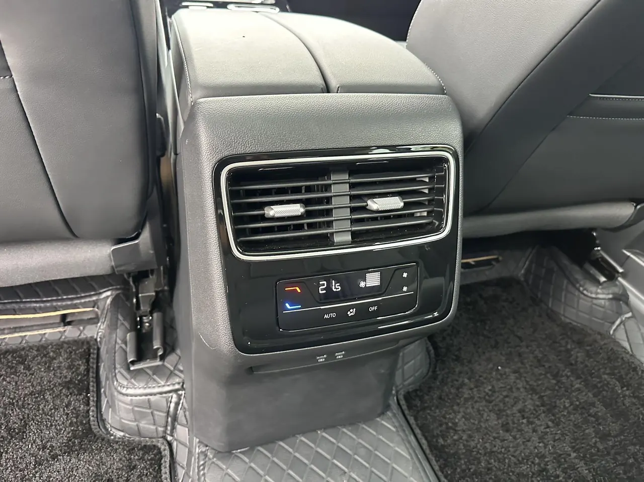 Volkswagen 2026 models of the tour 2.0TSI 450TSI four-wheel drive extreme version of the automatic gear 10